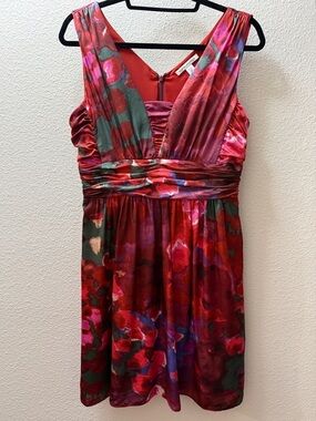 Banana Republic 100% Silk Floral Dress 10P Petite Watercolor Ruched Boho Chic